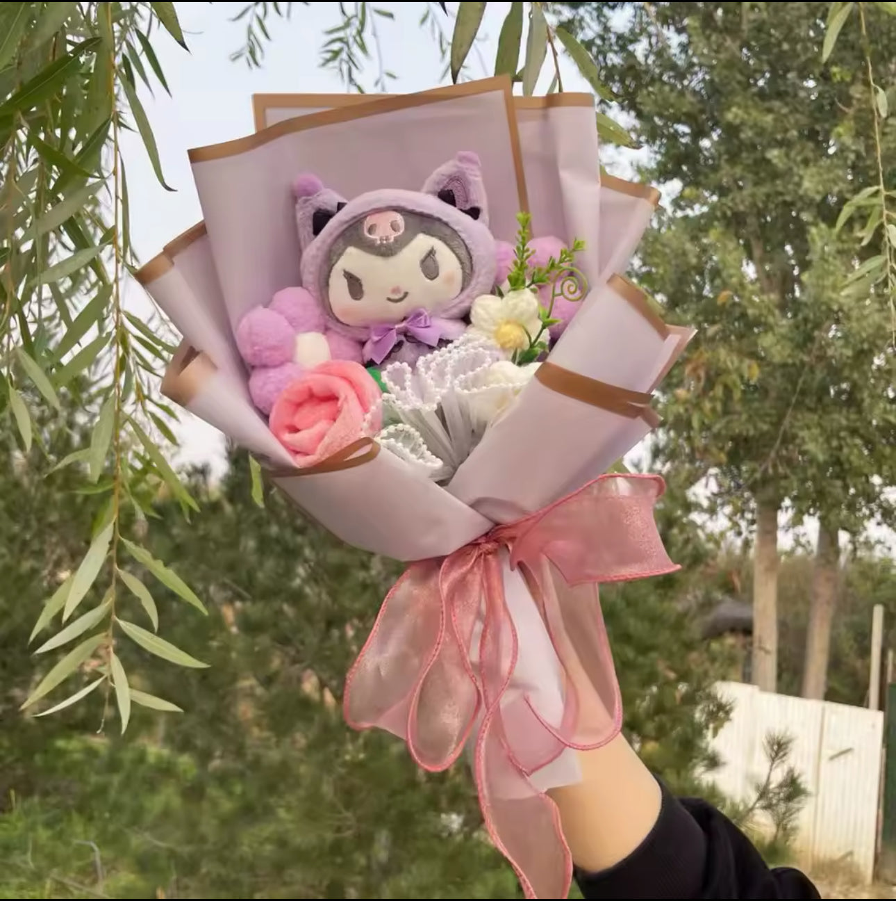 HK Stuffed Flower Purple Vail Flower Bouquet