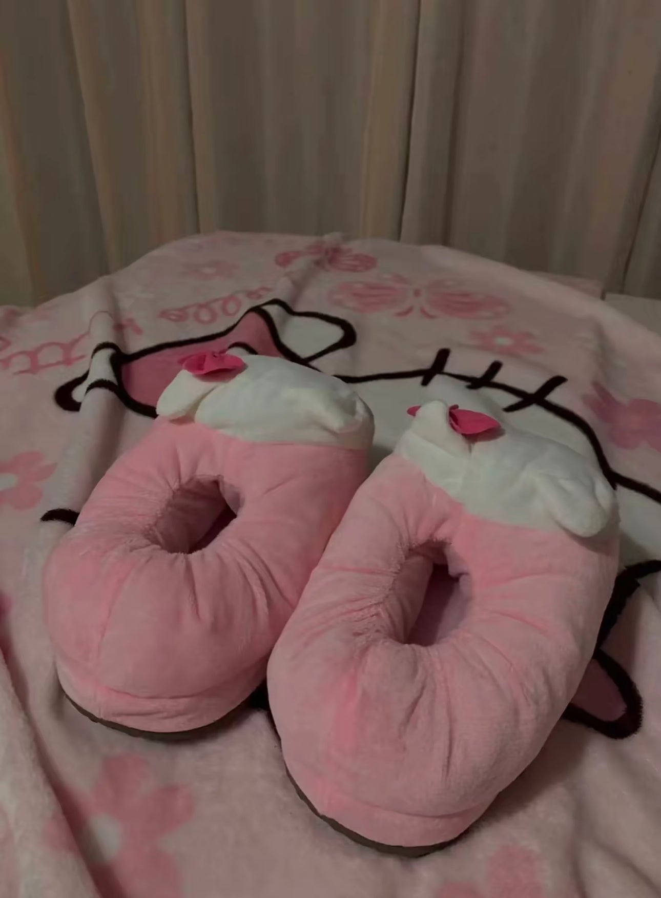 HK slippers
