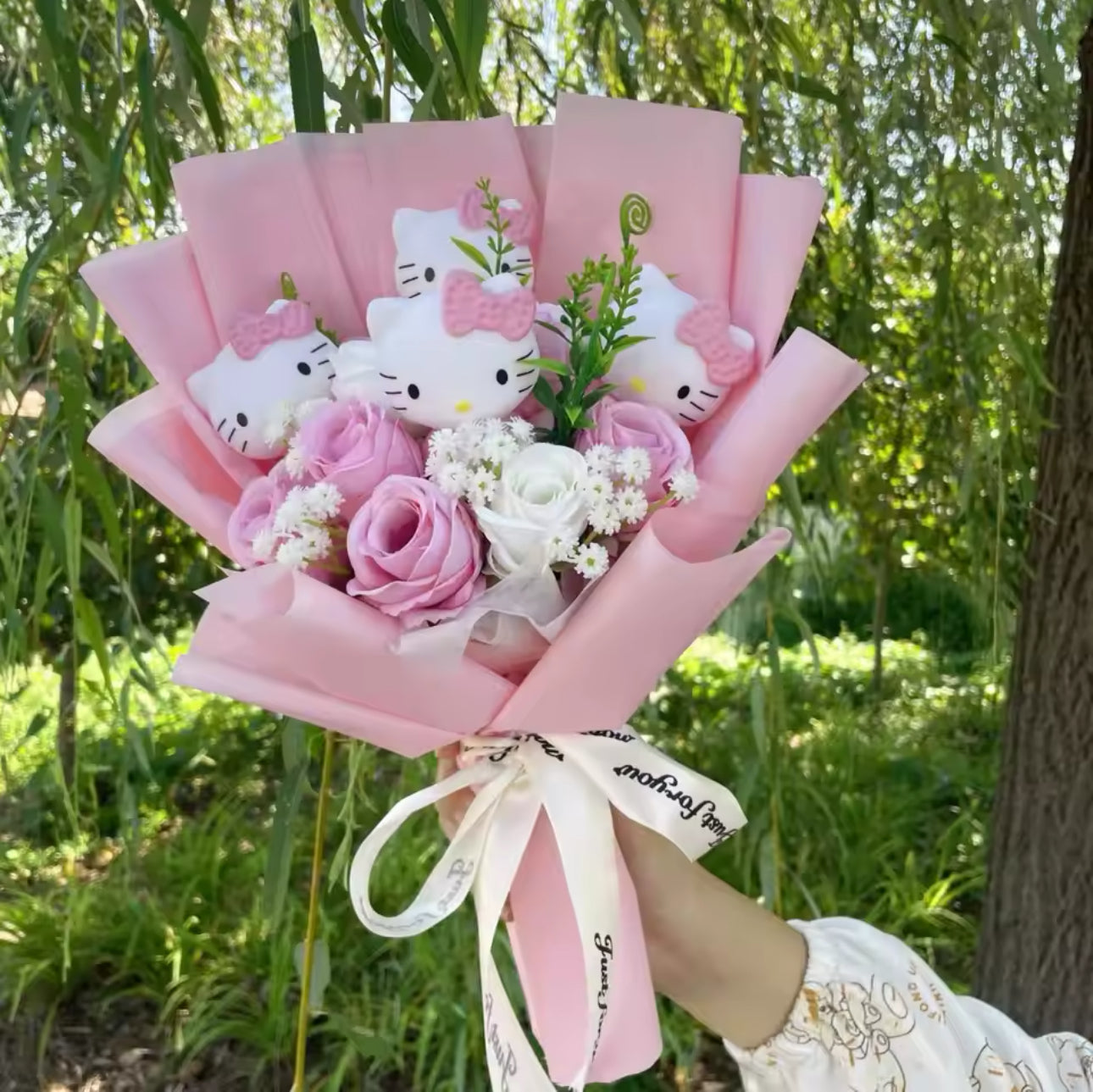 HK Pink Rosey Flower Bouquet